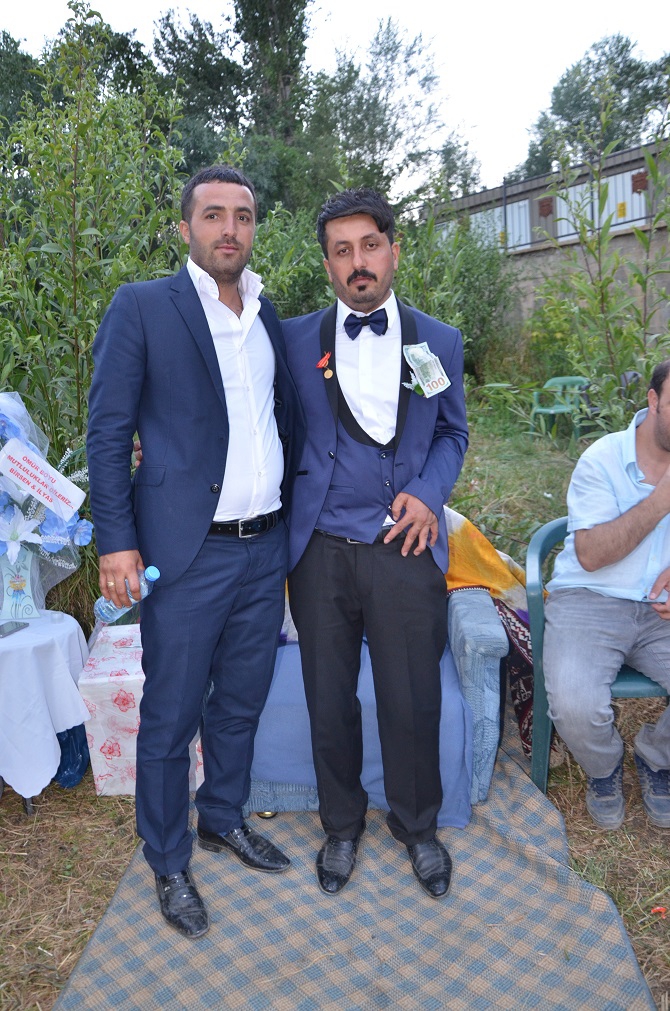 Akgül ve Yiğit ailesinin mutlu günü 161