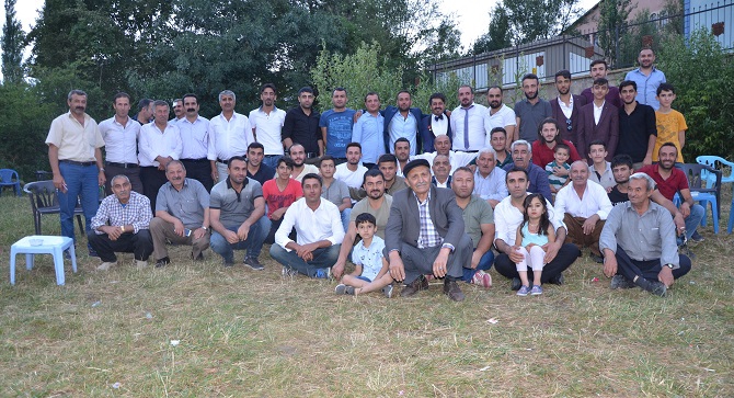 Akgül ve Yiğit ailesinin mutlu günü 162