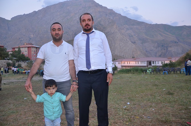 Akgül ve Yiğit ailesinin mutlu günü 163