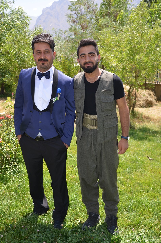 Akgül ve Yiğit ailesinin mutlu günü 27