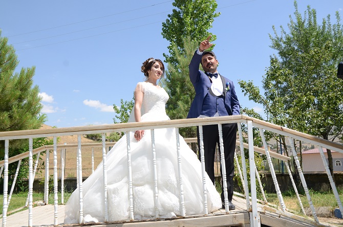 Akgül ve Yiğit ailesinin mutlu günü 3