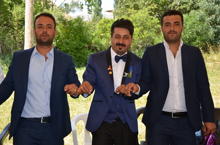 Akgül ve Yiğit ailesinin mutlu günü 45