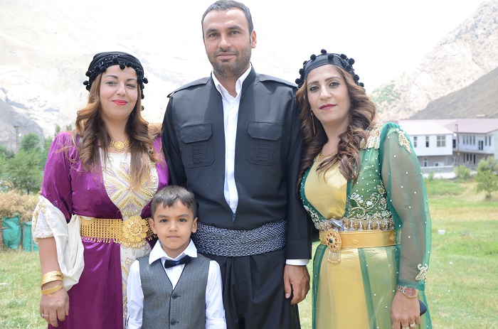 Akgül ve Yiğit ailesinin mutlu günü 62