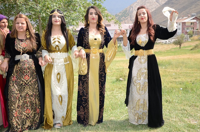 Akgül ve Yiğit ailesinin mutlu günü 69