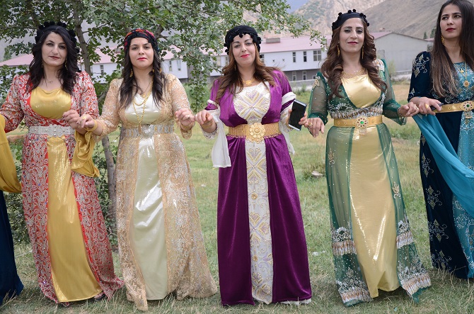 Akgül ve Yiğit ailesinin mutlu günü 76