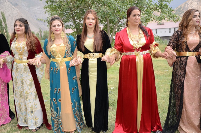 Akgül ve Yiğit ailesinin mutlu günü 79