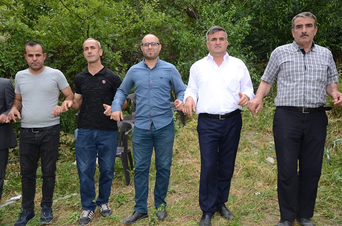 Akgül ve Yiğit ailesinin mutlu günü 86