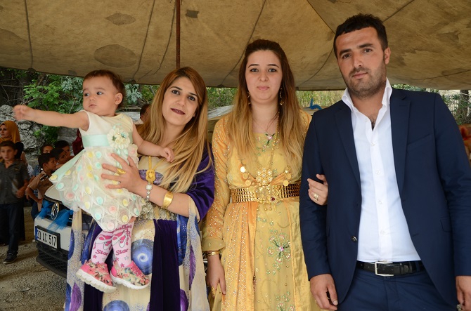 Akgül ve Yiğit ailesinin mutlu günü 98