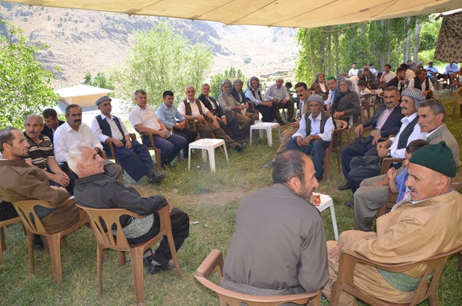 Irak’tan Çukurca’ya gelin geldi 17