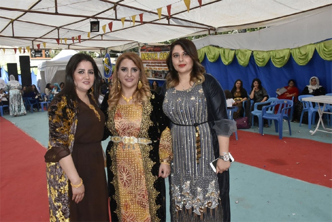 Kahraman ve Karaman ailesinin mutlu günü 29