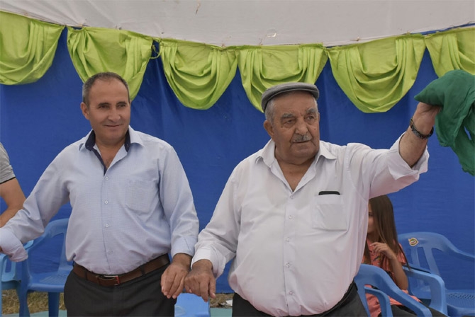 Kahraman ve Karaman ailesinin mutlu günü 34