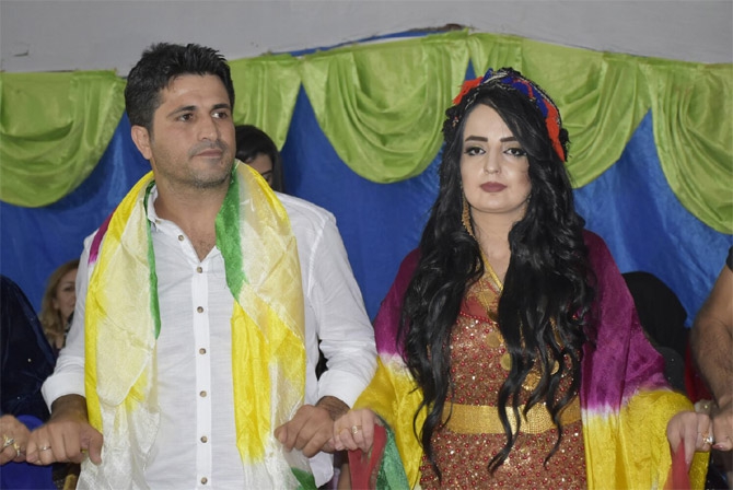 Kahraman ve Karaman ailesinin mutlu günü 38