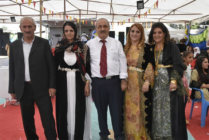 Kahraman ve Karaman ailesinin mutlu günü 9