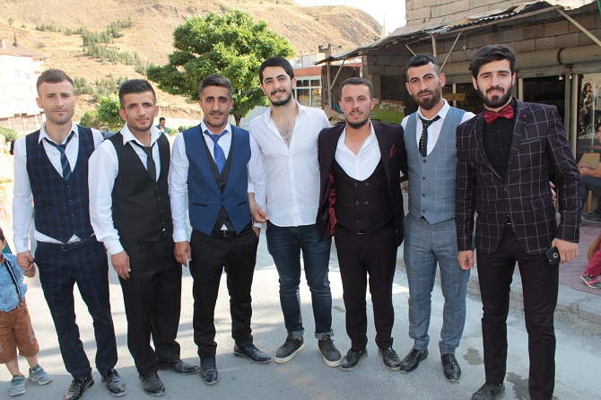 Aydın ve Çelik ailesinin mutlu günü 111