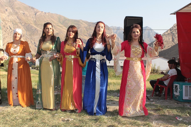 Aydın ve Çelik ailesinin mutlu günü 116