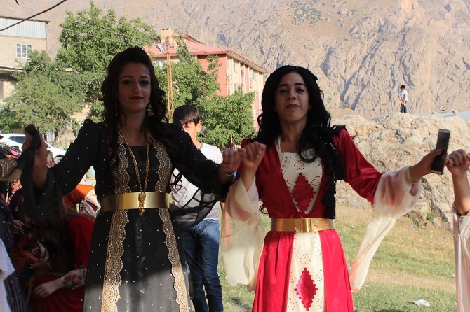 Aydın ve Çelik ailesinin mutlu günü 121