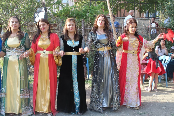 Aydın ve Çelik ailesinin mutlu günü 122