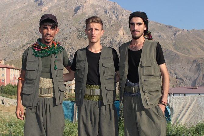 Aydın ve Çelik ailesinin mutlu günü 124