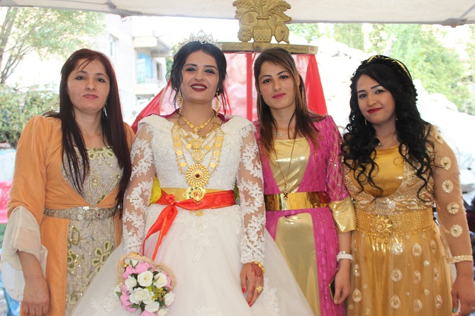 Aydın ve Çelik ailesinin mutlu günü 128