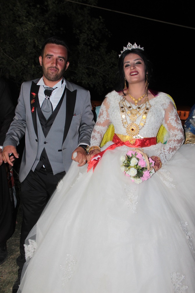 Aydın ve Çelik ailesinin mutlu günü 143