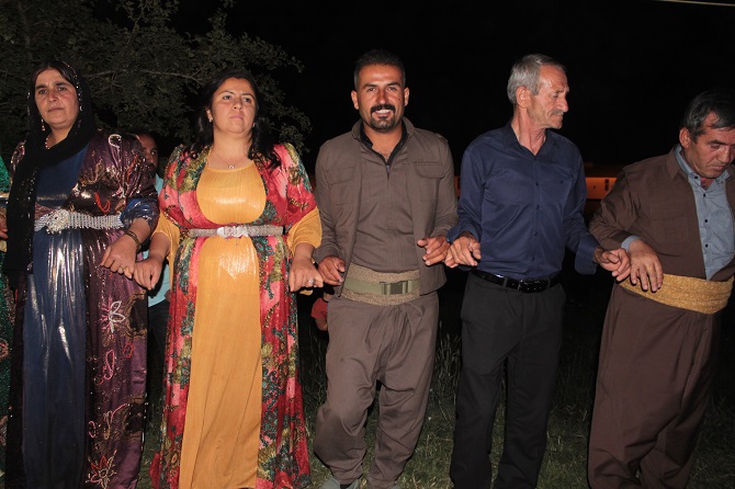 Aydın ve Çelik ailesinin mutlu günü 146