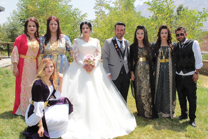 Aydın ve Çelik ailesinin mutlu günü 20