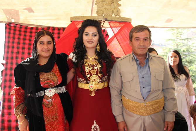 Aydın ve Çelik ailesinin mutlu günü 25