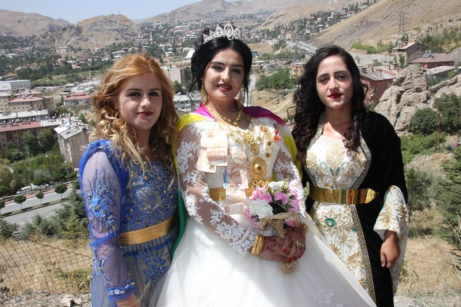 Aydın ve Çelik ailesinin mutlu günü 31