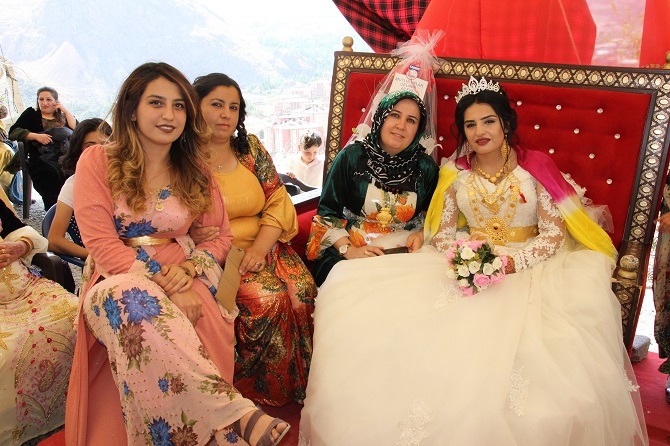 Aydın ve Çelik ailesinin mutlu günü 40