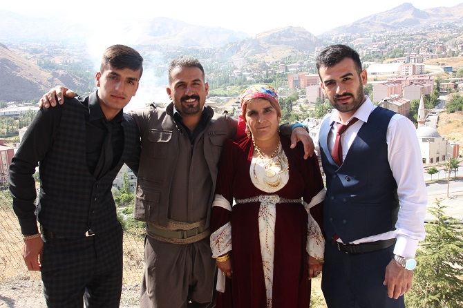 Aydın ve Çelik ailesinin mutlu günü 41