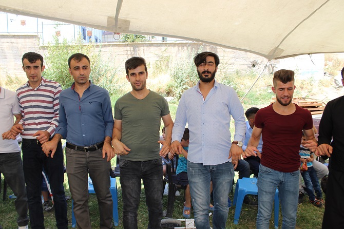 Aydın ve Çelik ailesinin mutlu günü 58