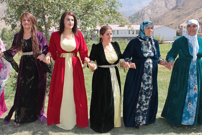 Aydın ve Çelik ailesinin mutlu günü 69