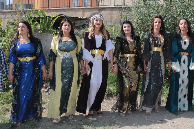 Aydın ve Çelik ailesinin mutlu günü 81