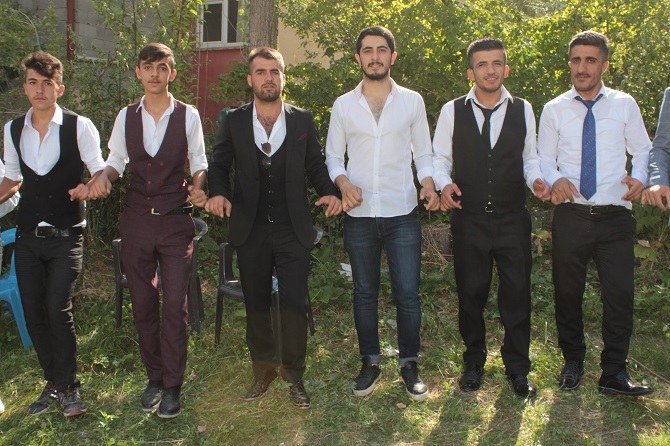 Aydın ve Çelik ailesinin mutlu günü 96