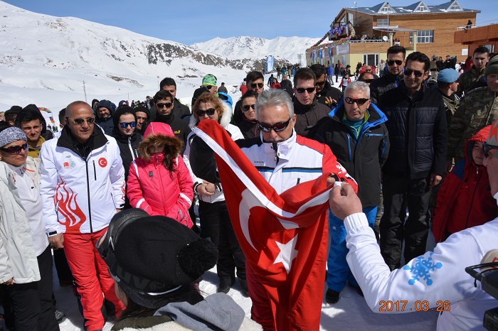 HAKKARİ’DE 'KAR FESTİVALi' 3