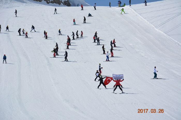HAKKARİ’DE 'KAR FESTİVALi' 8