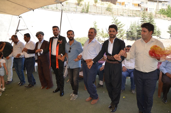 Kahraman ailesinin mutlu günü 8