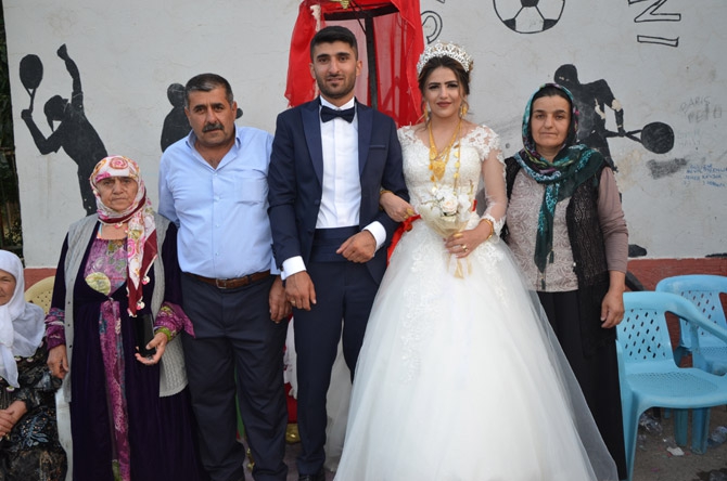 Gülbay ailesinin mutlu günü 2