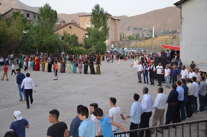 Gülbay ailesinin mutlu günü 7