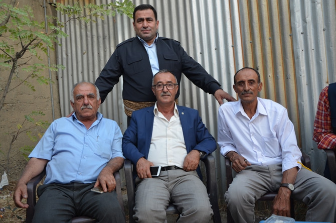 Hakkarili Akademisyen dünya evine girdi 13