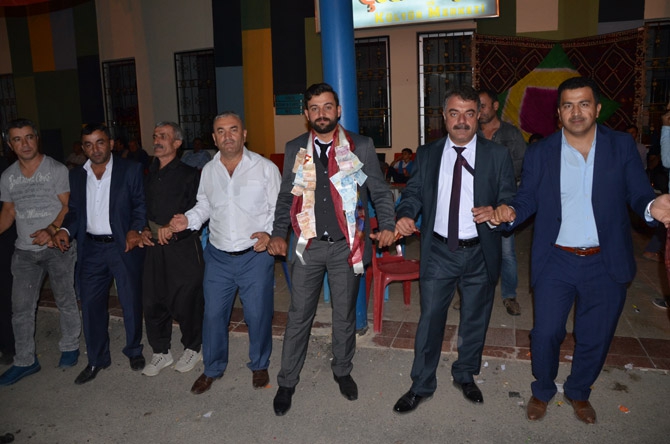 Özek ailesinin mutlu günü! 13