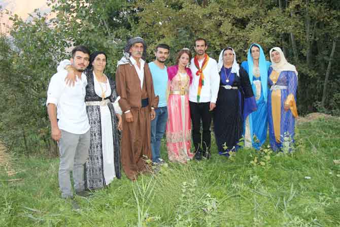 Koç ailesinin mutlu günü 20