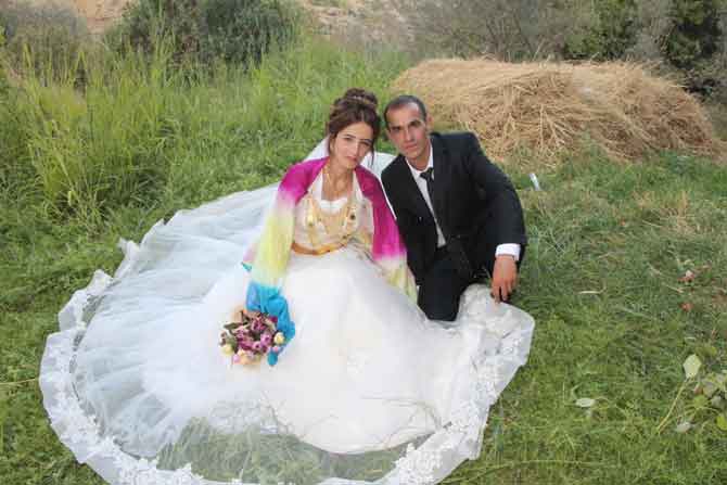 Koç ailesinin mutlu günü 23