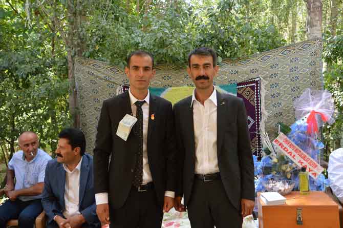 Koç ailesinin mutlu günü 27