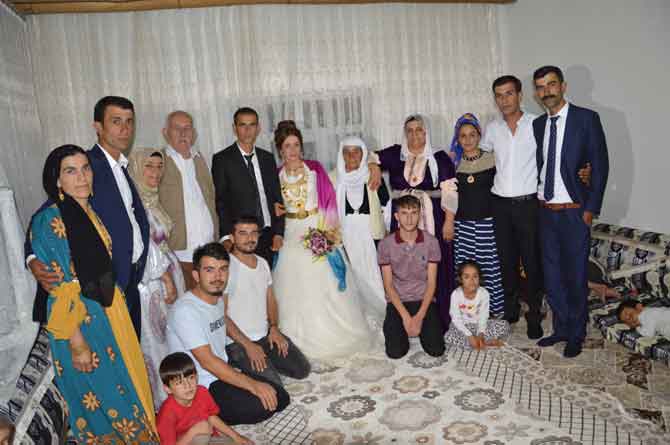 Koç ailesinin mutlu günü 31