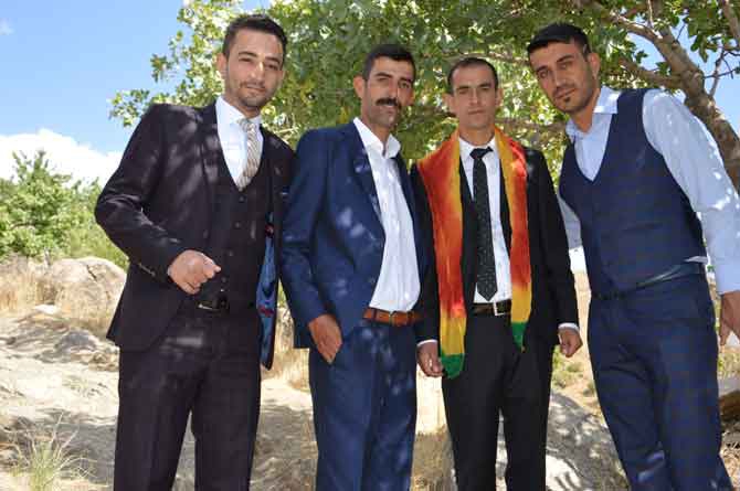 Koç ailesinin mutlu günü 44