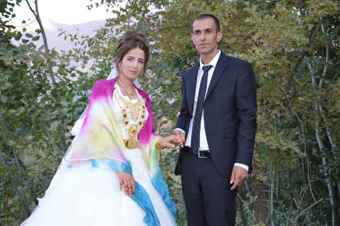 Koç ailesinin mutlu günü 6