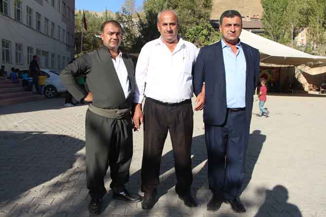 Hakkarili öğretmen çiftin mutlu günü! 10