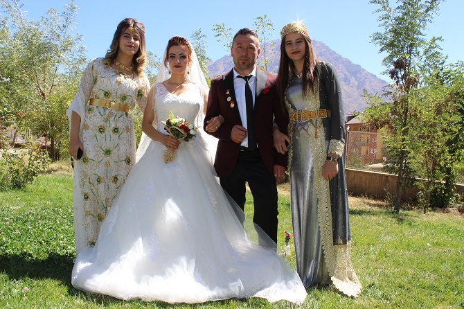 Demir & Özkan ailesinin mutlu günü 17