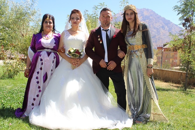 Demir & Özkan ailesinin mutlu günü 18